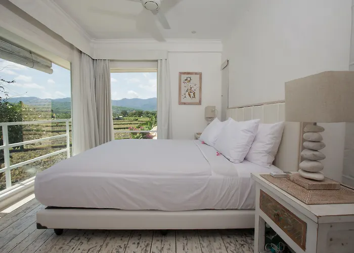 Mayo Resort Umeanyar